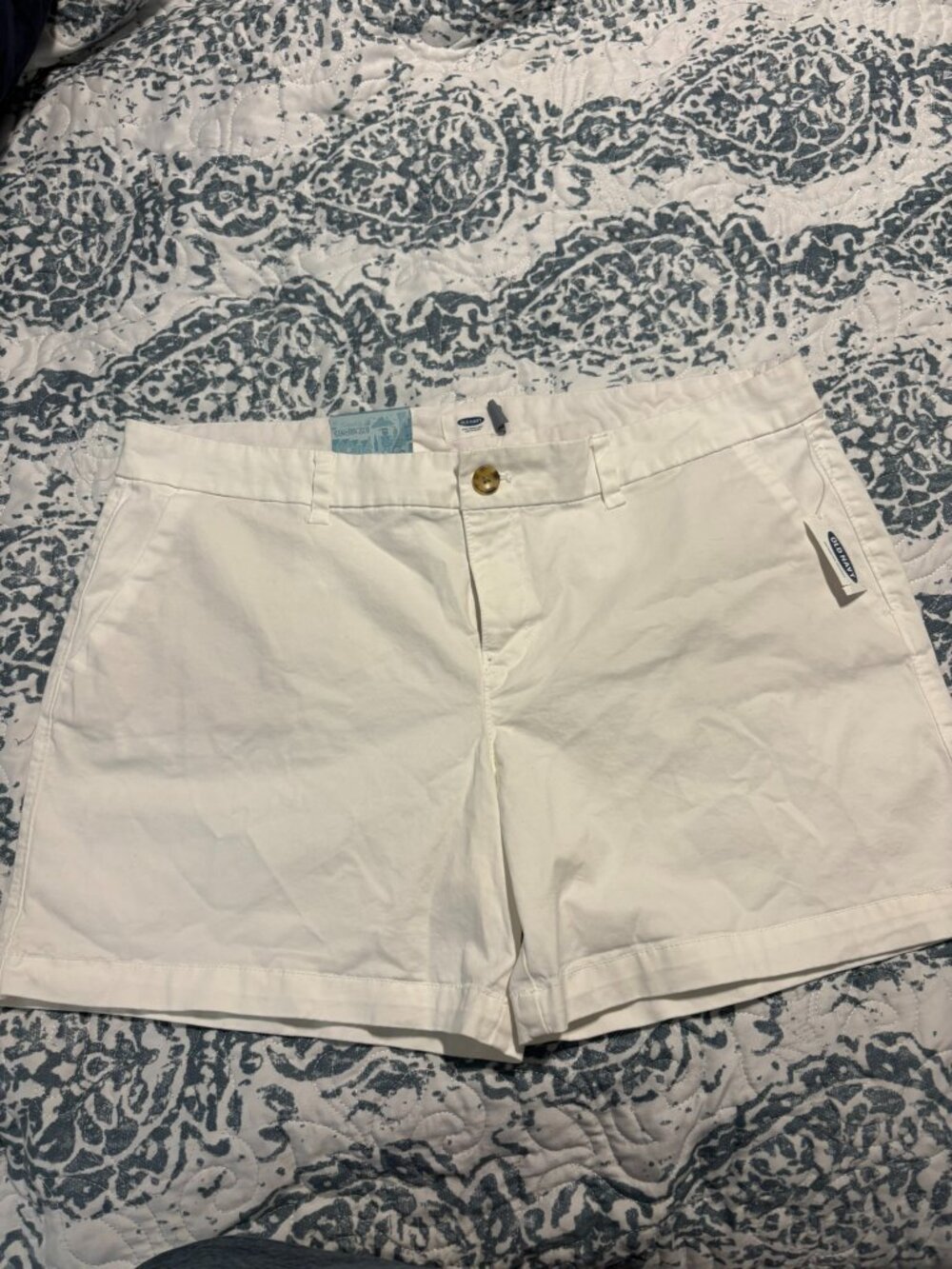 Old Navy White Twill Everyday Chino Shorts NWT Size